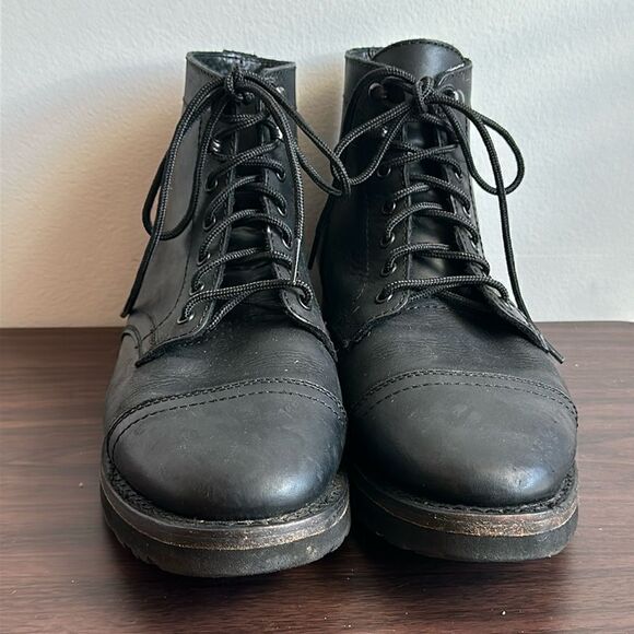Thursday Boot Company Handcrafted Captain Black Leather Lace-up Boot Sz 7 Wide main image 6